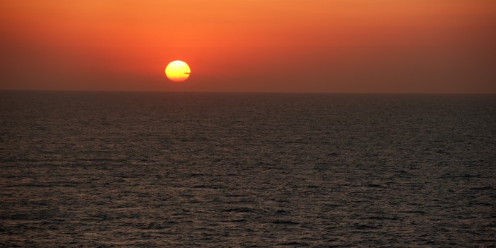 “Sonnenuntergang auf dem Mittelmeer” – (Bild 0140) “Sonnenuntergang auf dem Mittelmeer” – (Bild 0140)